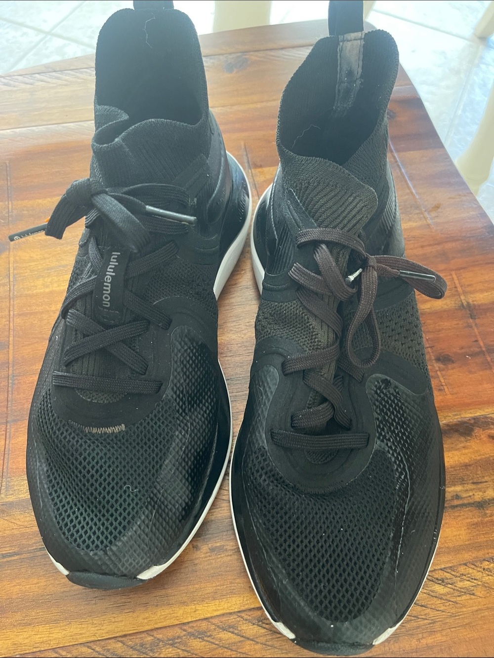 Lululemon Athletica Black High-Top Sneakers size 8 - Picture 4 of 11